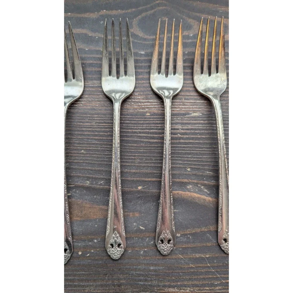 LOVELY LADY Pattern HOLMES & EDWARDS Silver-plate 6x Forks Flatware